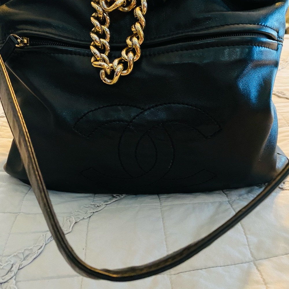 Chanel Rodeo Drive Hobo - Picture 6 of 12